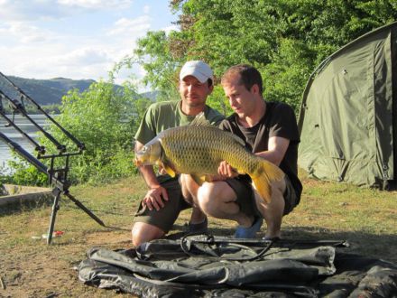 La pêche de la carpe toujours dans le vent en Aveyron 