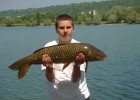 première pêche premier poisson dans ce lac