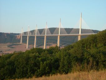 Pont millau