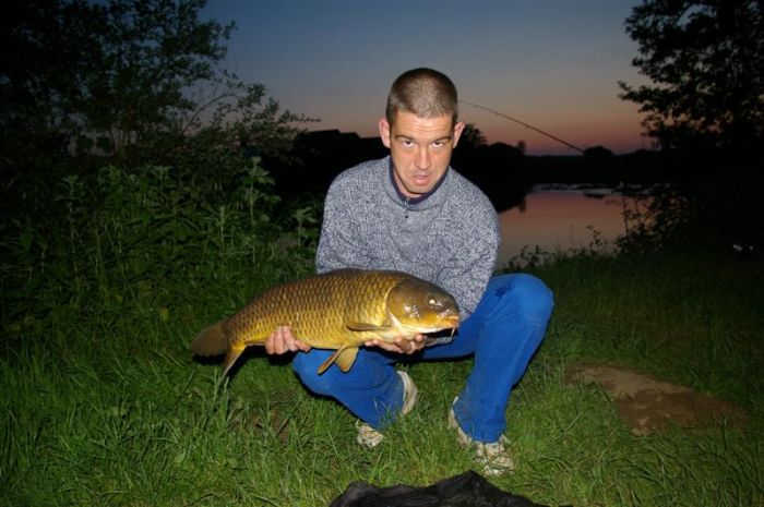 http://www.powercarp.com/blog/04/79/pict/IMGP5274%20%28Medium%29.JPG