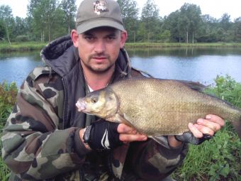 Voilà un poisson type d'étang 