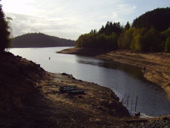 Vue du lac de Pierre-Percée