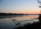 La Saône calme et démesurée au lever du jour