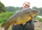 pas tres grosse mais pour le moment mon plus jolie poisson sur se lacs 13kg