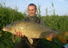 Hervé pose fièrement avec notre première 10 plus en Saône