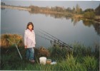 ma fille emilie aime aller a la pêche faire des videos et photos